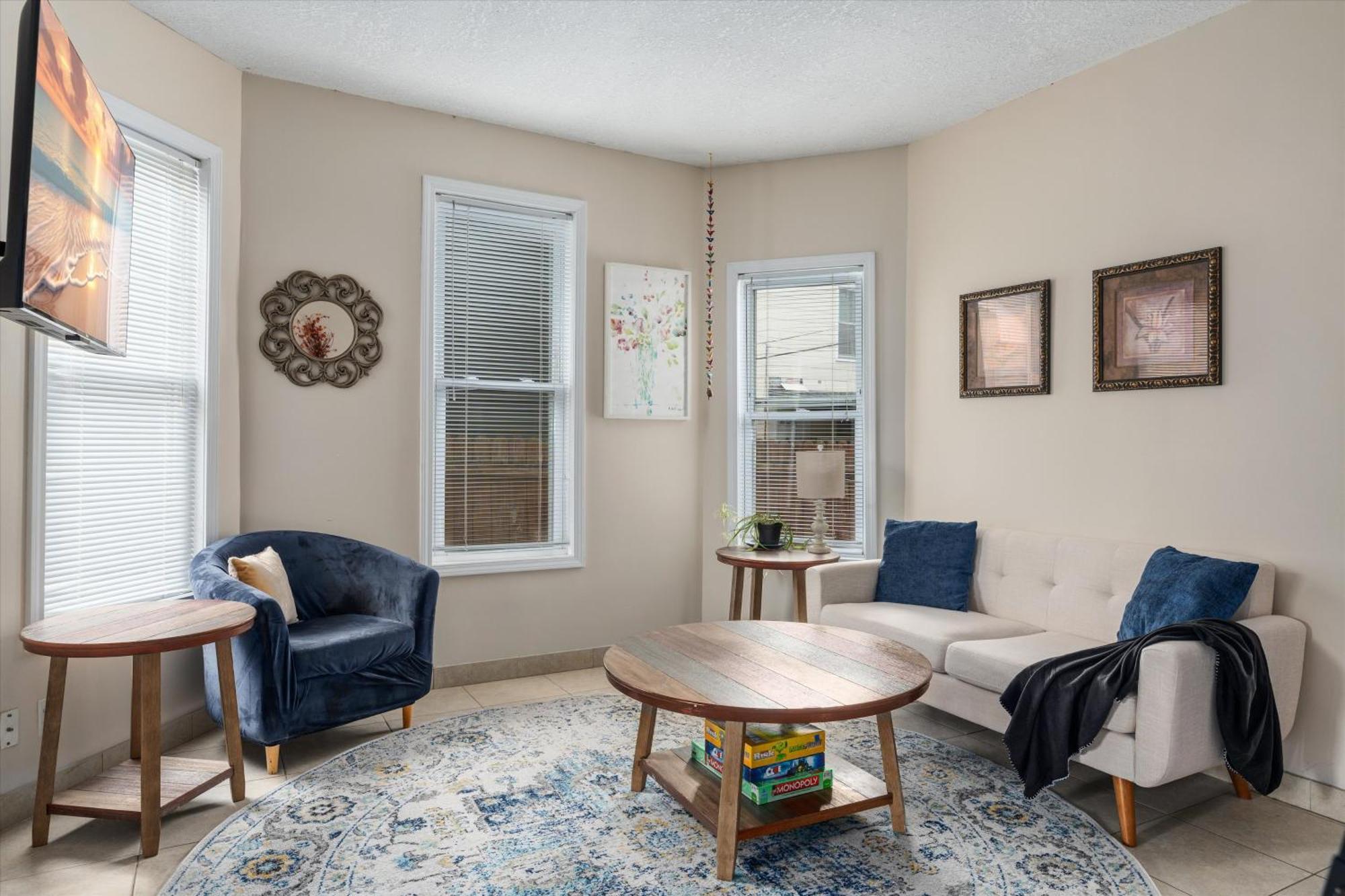 Tulip House - Quiet Home 10 Minutes From Downtown Минеаполис Екстериор снимка